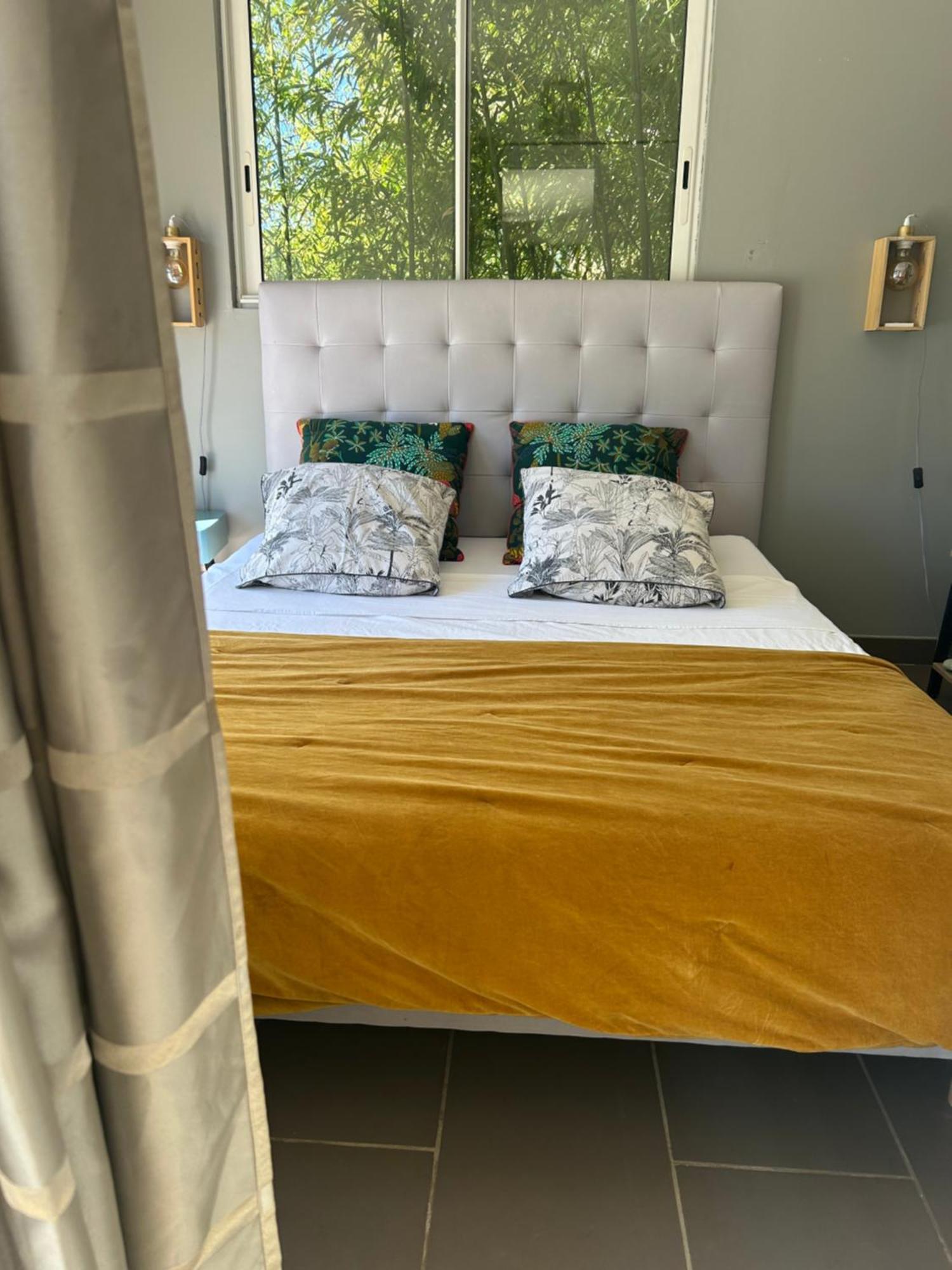 La Bastide Aixoise Avec Piscine Et Jacuzzi Prive Apartment Aix-en-Provence Luaran gambar